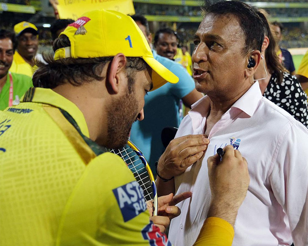 MS Dhoni signing shirt was an ‘emotional moment' for me, says Sunil ...