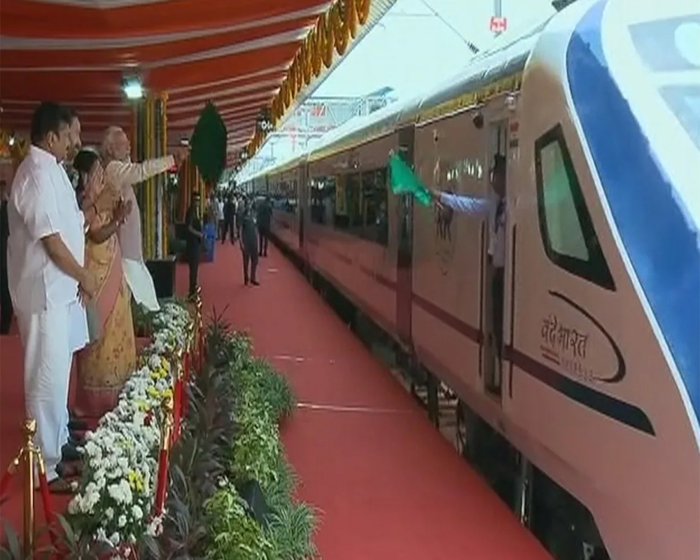 PM Modi Flags Off Secunderabad-Tirupati Vande Bharat Express