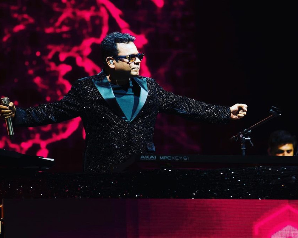 Police stop A R Rahman's Pune concert citing 10 pm deadline