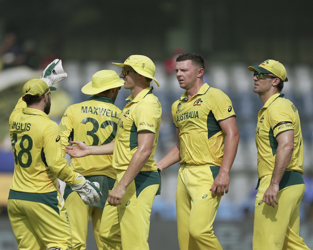 Rampaging Australia face depleted Bangladesh in World Cup