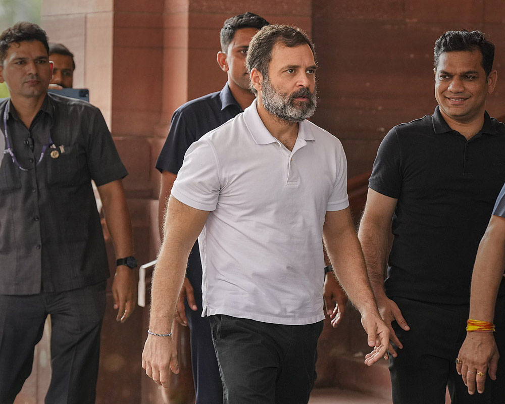 Surat Court To Pronounce Order On April On Rahul S Plea For Stay To Conviction In Defamation Case