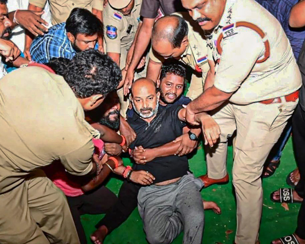 Telangana BJP Chief Bandi Sanjay Kumar Taken Into Custody By Police