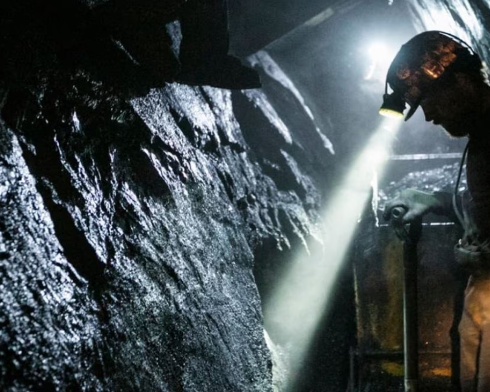 Three dead, 10 missing during illegal coal mining in Bengal's Raniganj