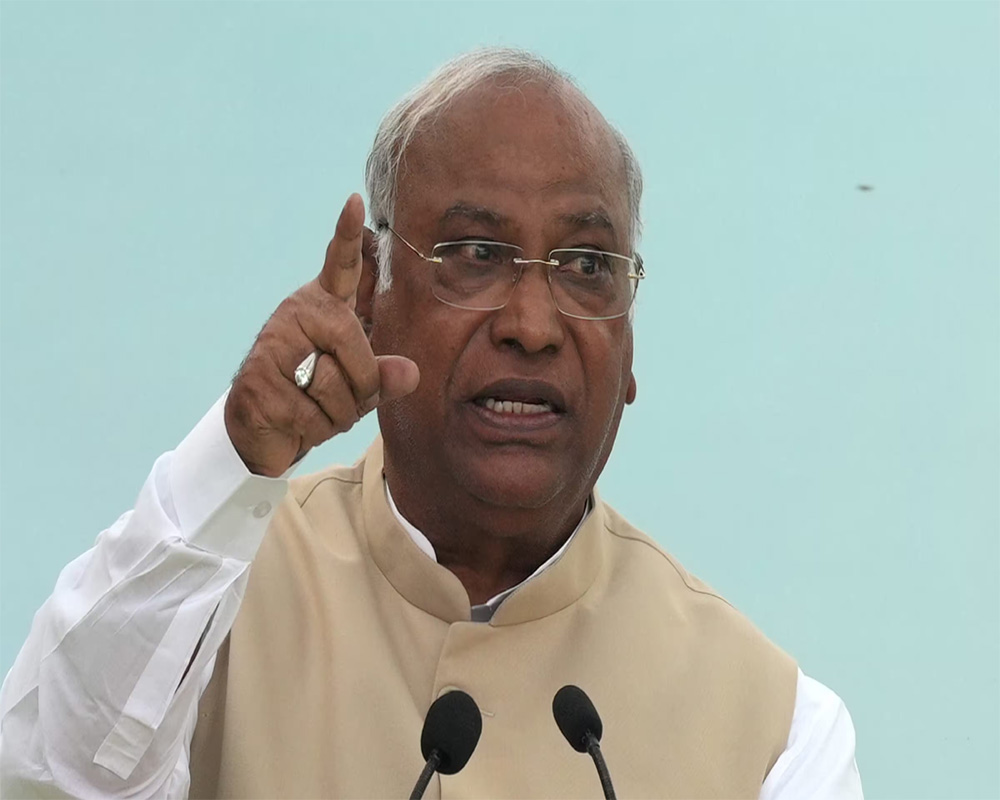 'BJP deliberately wants Manipur to burn': Kharge