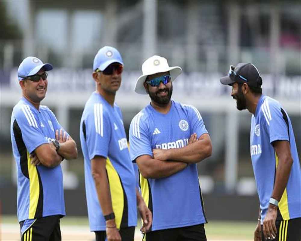 #DoItForDravid says the world ahead of T20 WC final, but Dravid wants to do it for team