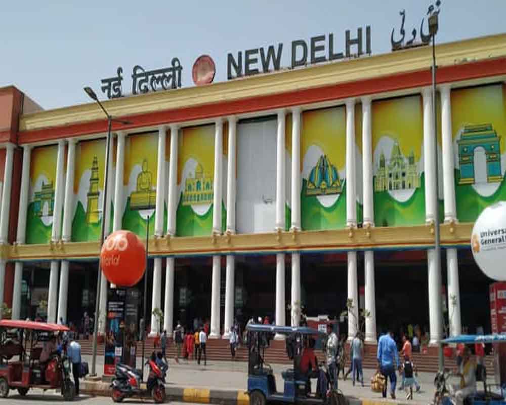 'Suspicious' bag triggers bomb scare at New Delhi Railway Station, no explosive found