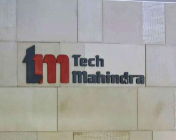 Tech Mahindra profit jumps over 2-times to Rs 1,250 cr in Jul-Sep quarter