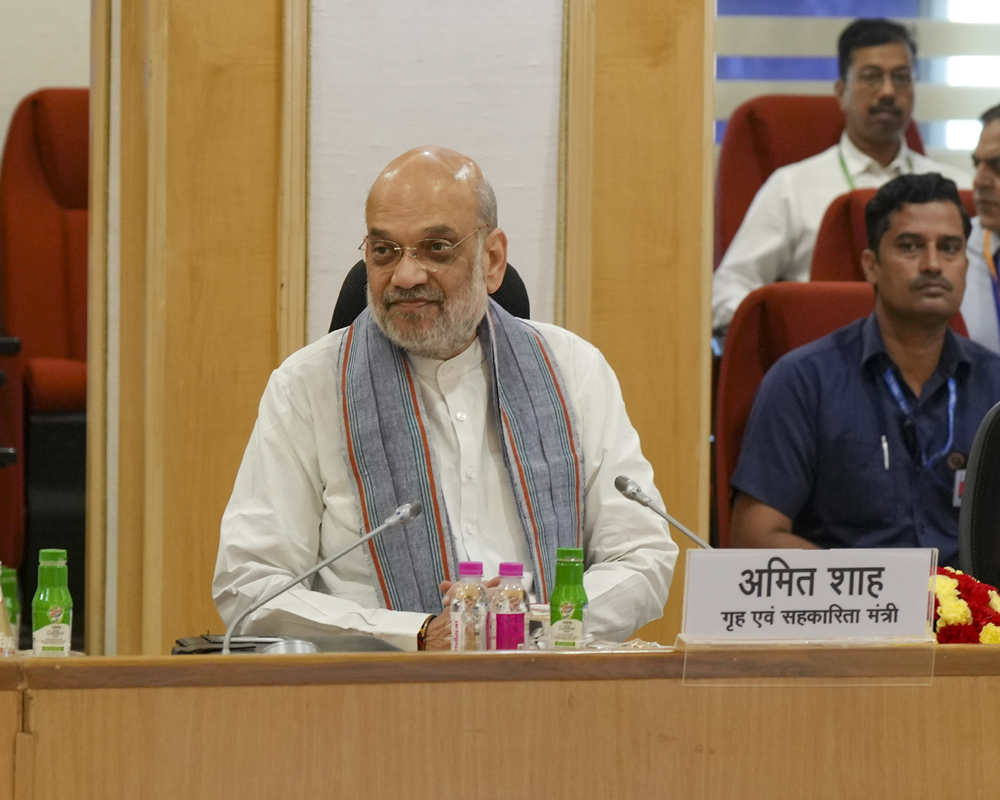 Amit Shah chairs meeting of chief ministers of Naxal-hit states