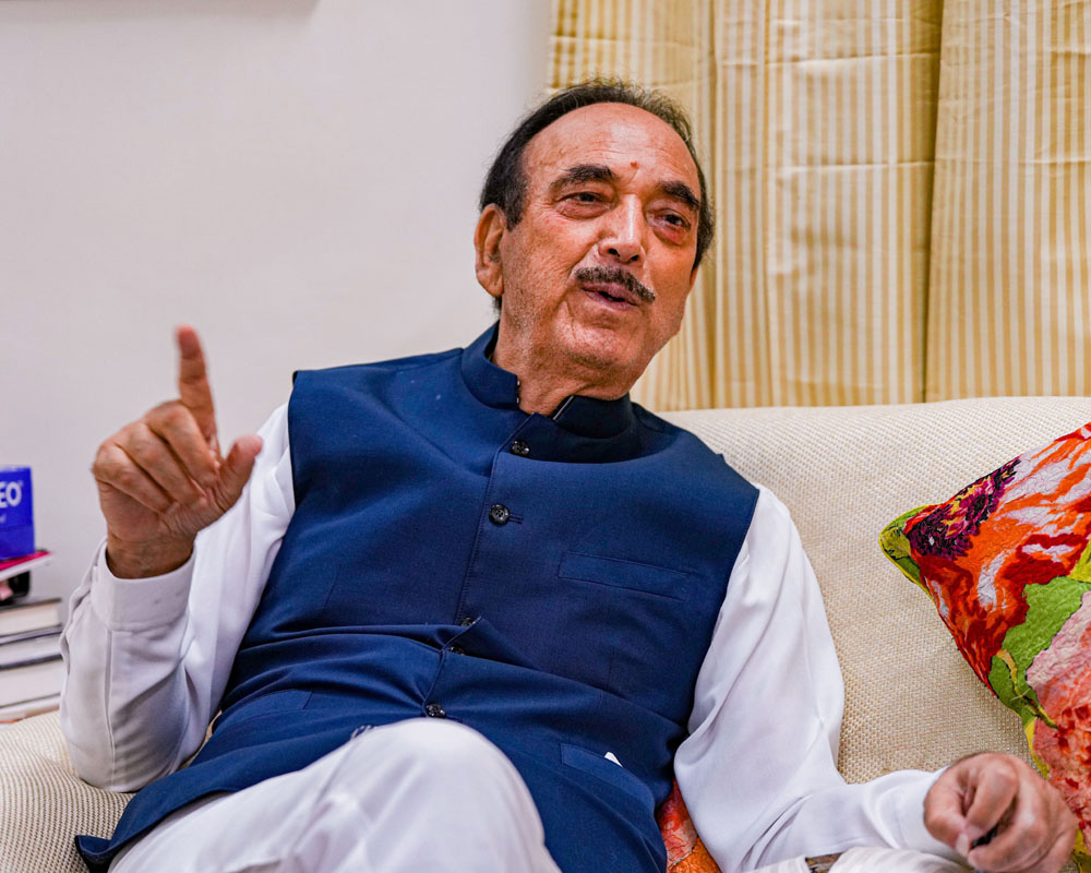 Article 370 can be restored only by Govt of India: Azad