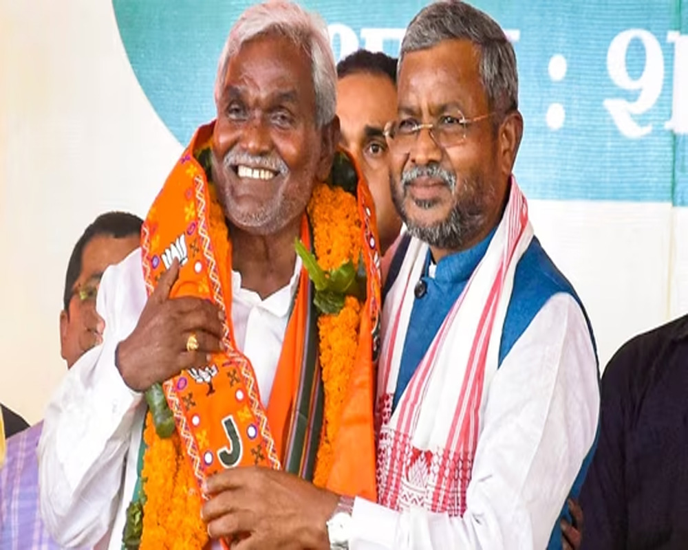 Babulal Marandi, Champai Soren in BJP's list of Jharkhand candidates