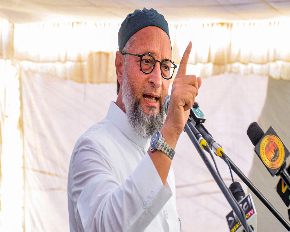 Cong has to take everyone along to defeat BJP: Owaisi