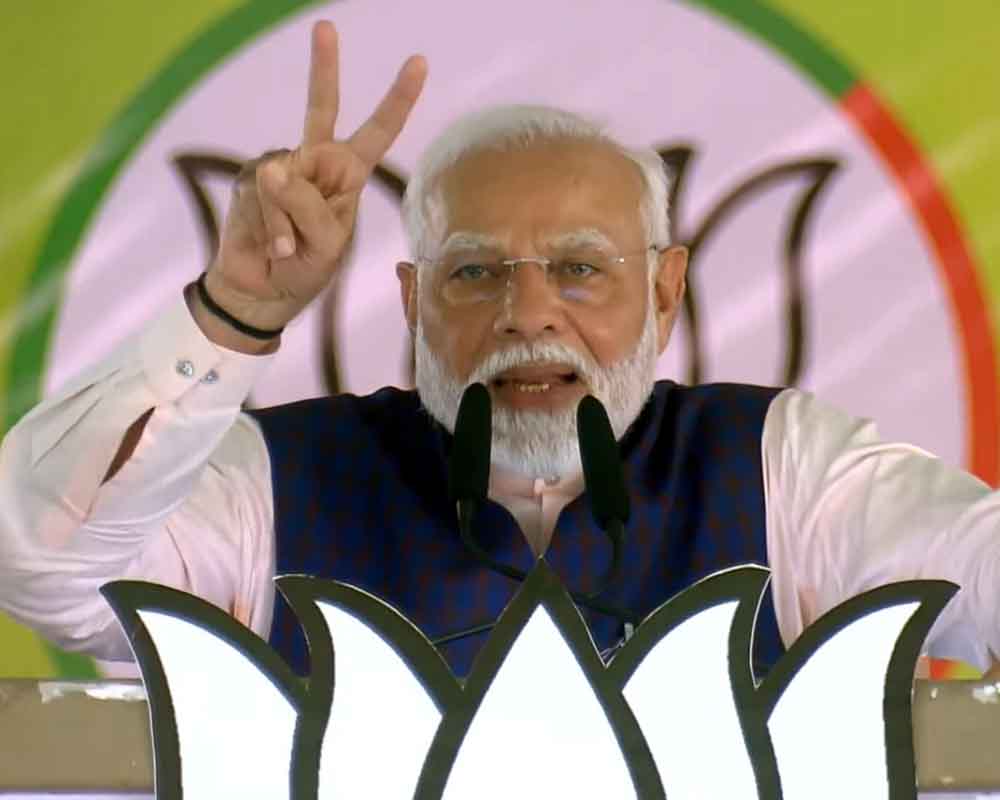 Cong losing support due to unity of SCs, STs, Dalits, Adivasis: Modi