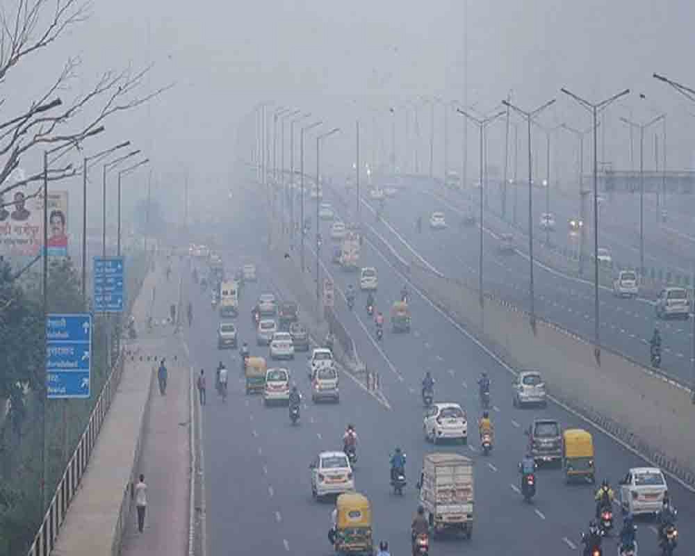 Delhi's air quality 'very poor', minimum temperature 20.4 deg C