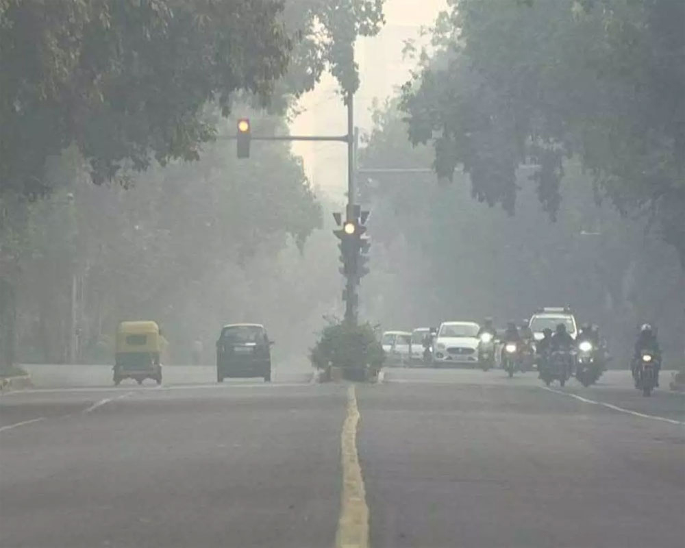 Delhi's air quality slips back to 'severe' with AQI at 420