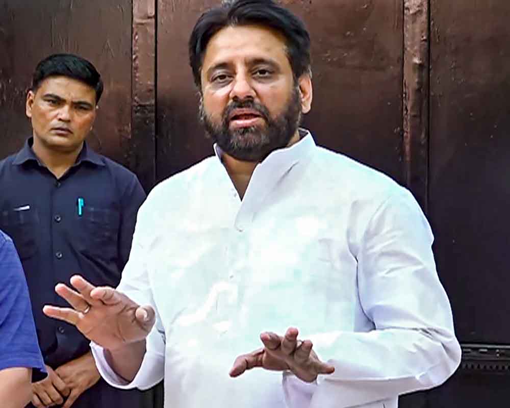 Delhi Waqf case: Court refuses to take cognisance of chargesheet against Amanatullah Khan