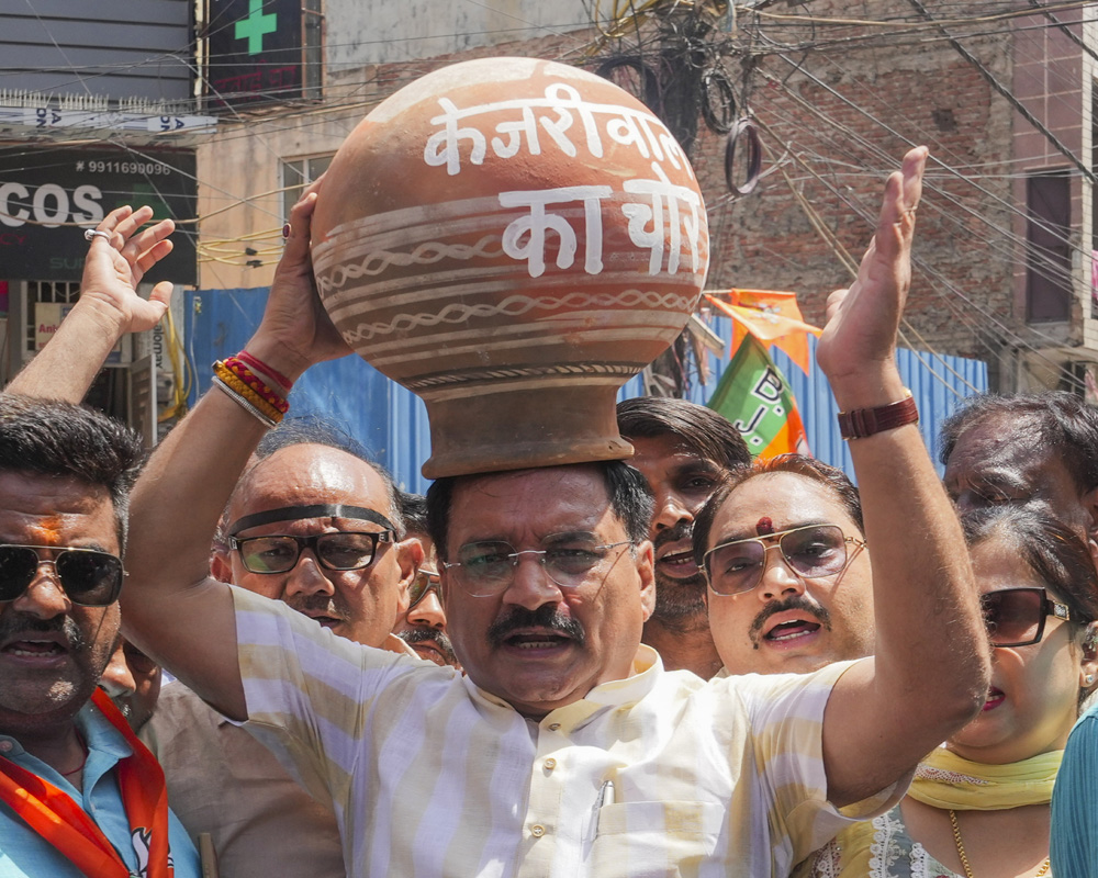 Delhi water crisis: BJP protests against AAP govt, claims Haryana releasing full share of water