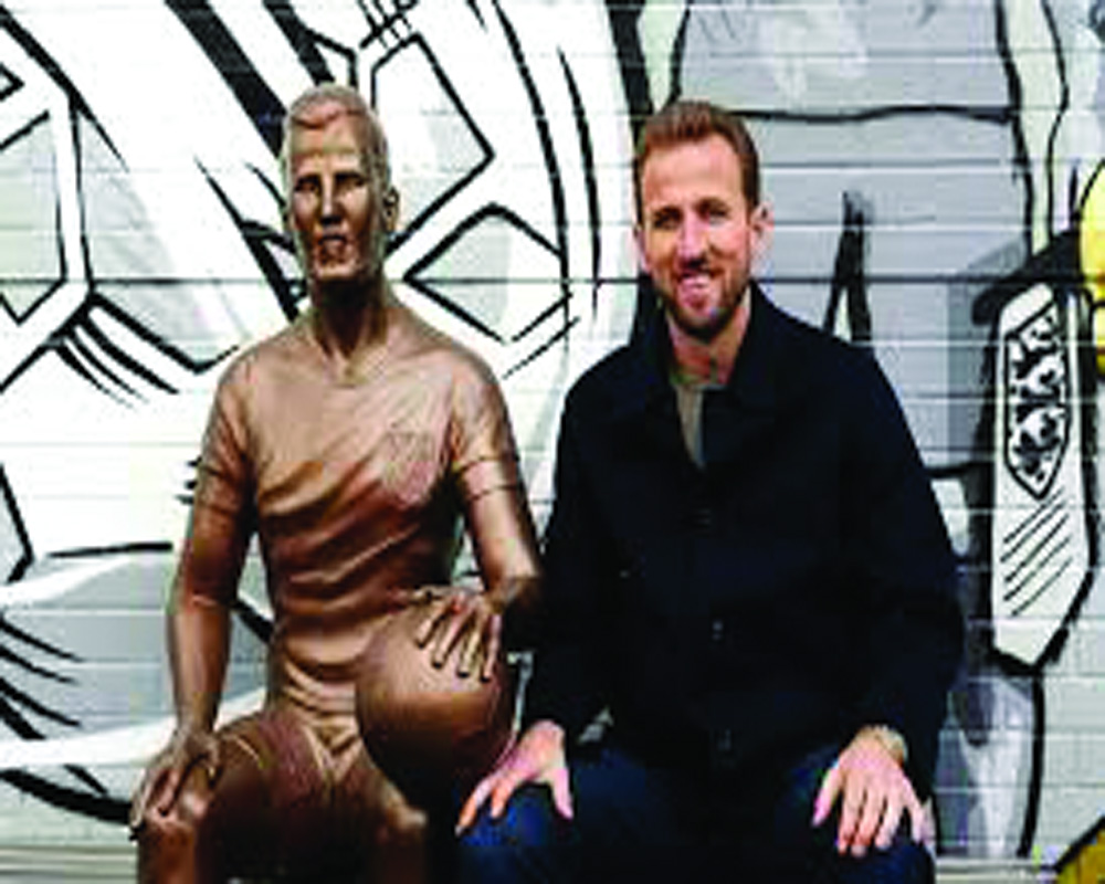 Face facts: Statues of stars like Kane and Ronaldo don