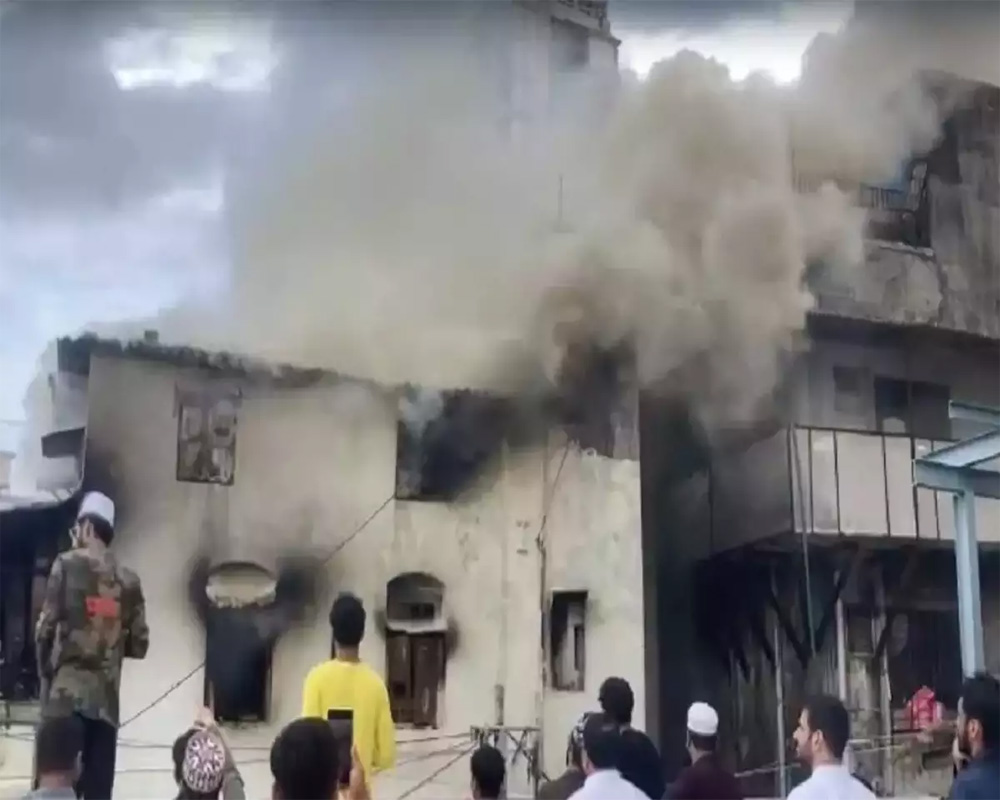 Fire breaks out at commercial building in south Mumbai; no casualty