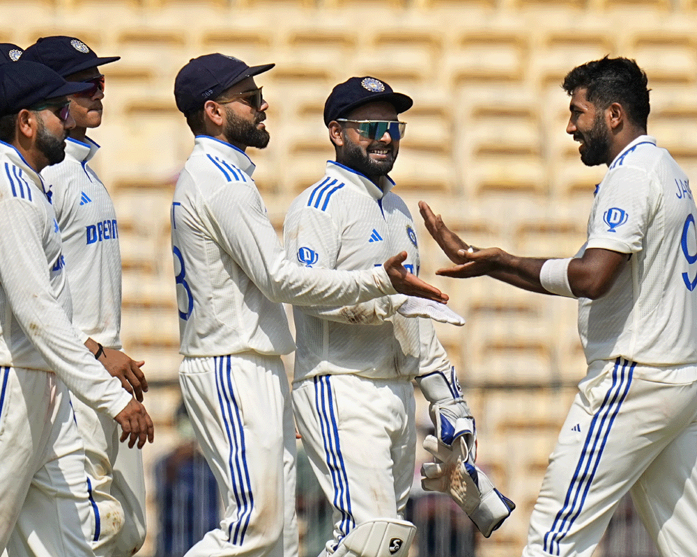 First Test: Bangladesh all out for 149 in first innings, trail India by 227 runs