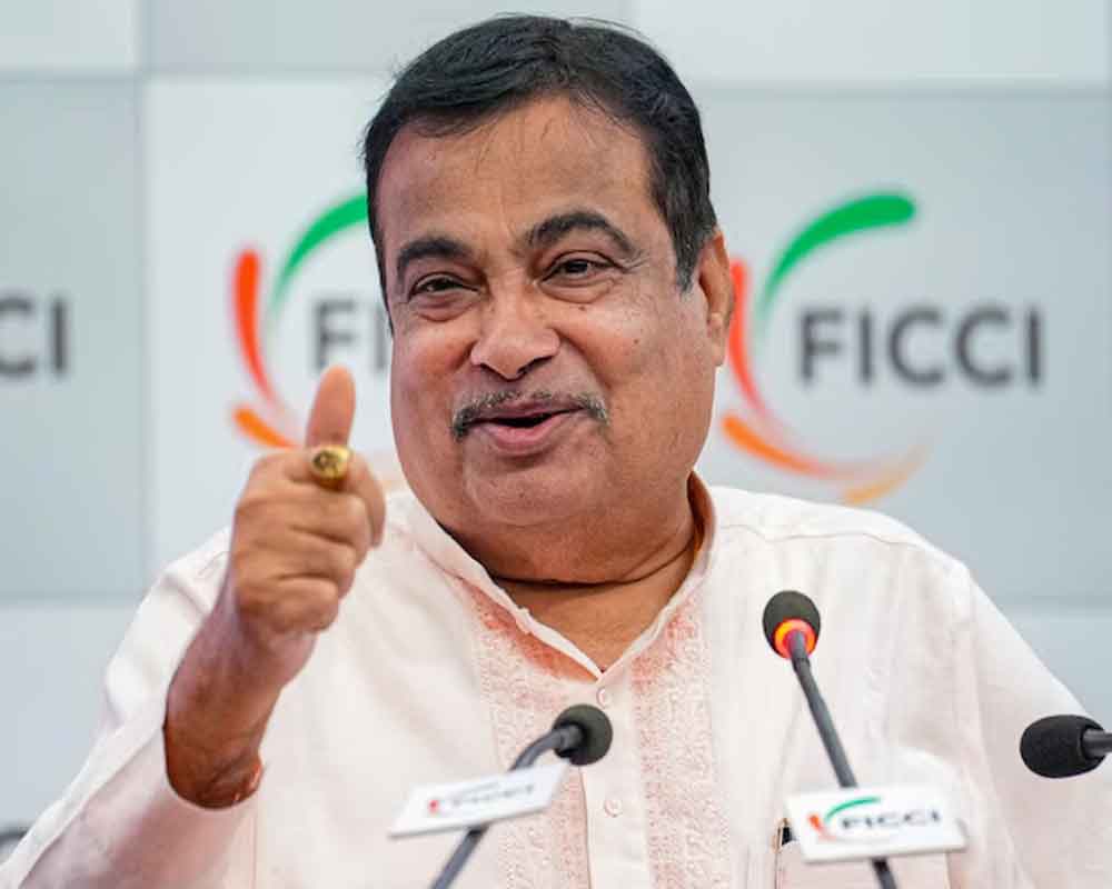 Gadkari thanks PM, Railway Minister for launch of new Vande Bharat Express from Nagpur