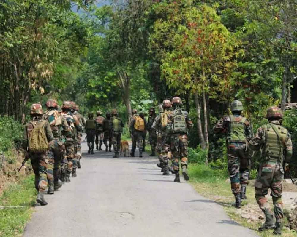 Govt sends 2,000 more CRPF personnel to Manipur