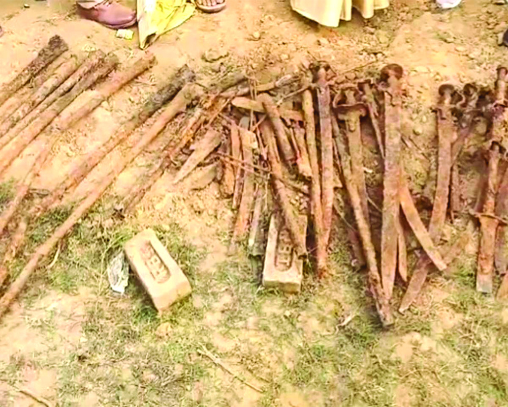 Harvesting history | Shahjahanpur farmer unearths cache of 1857 Revolt-era weapons