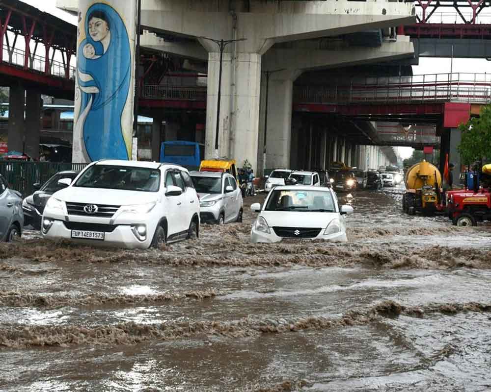 Heavy rain causes widespread waterlogging, traffic disruptions across Delhi