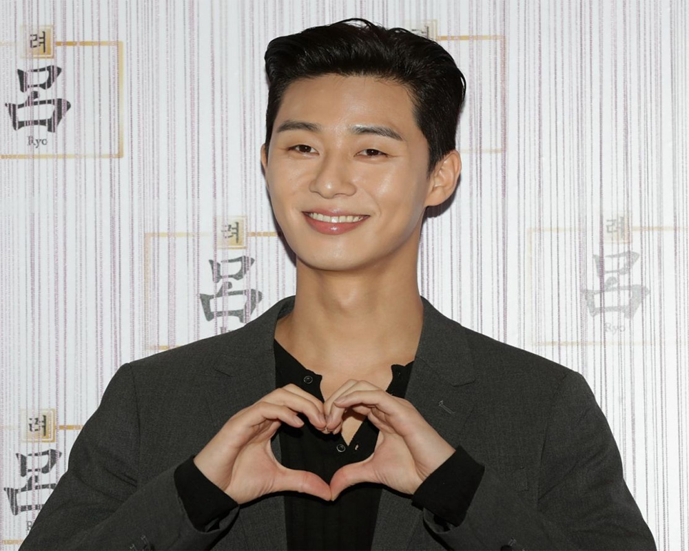 I love Bollywood, would love to fly to India if I get a chance: South Korean star Park Seo-jun