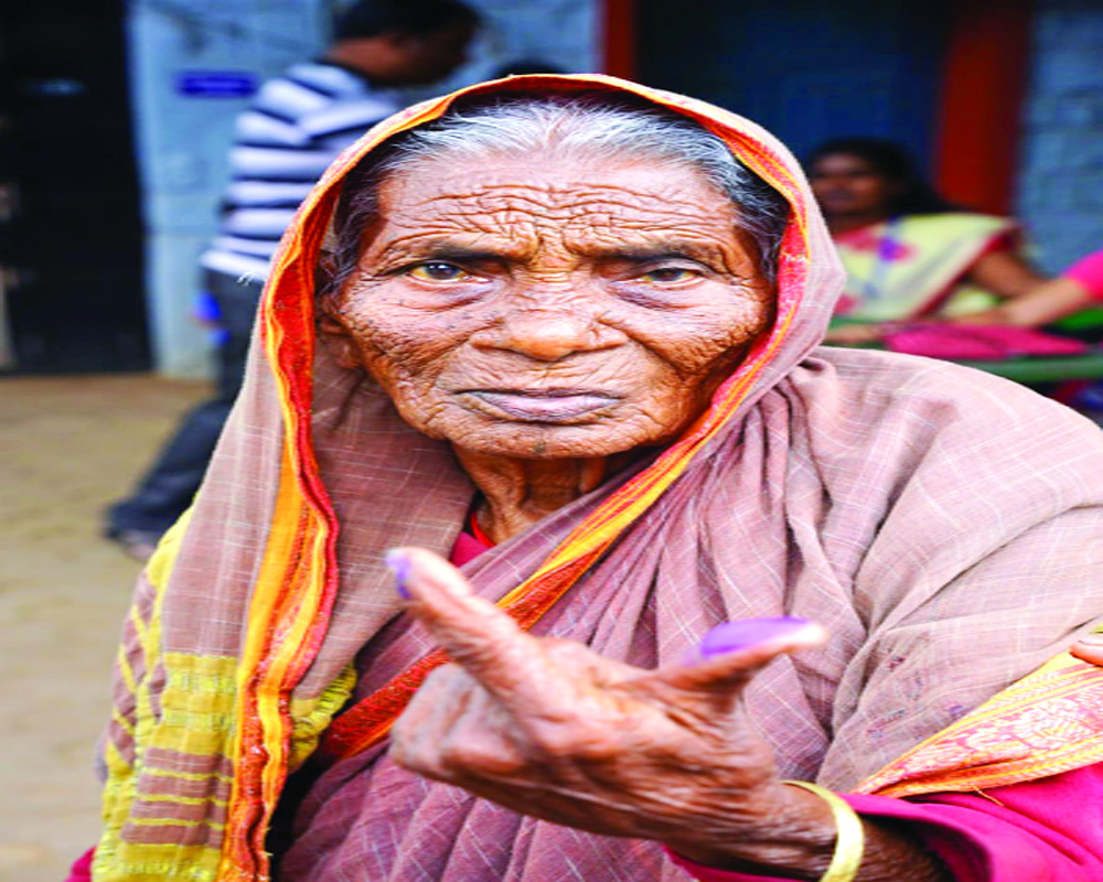 Impressive voter turnout in Jharkhand, Wayanad