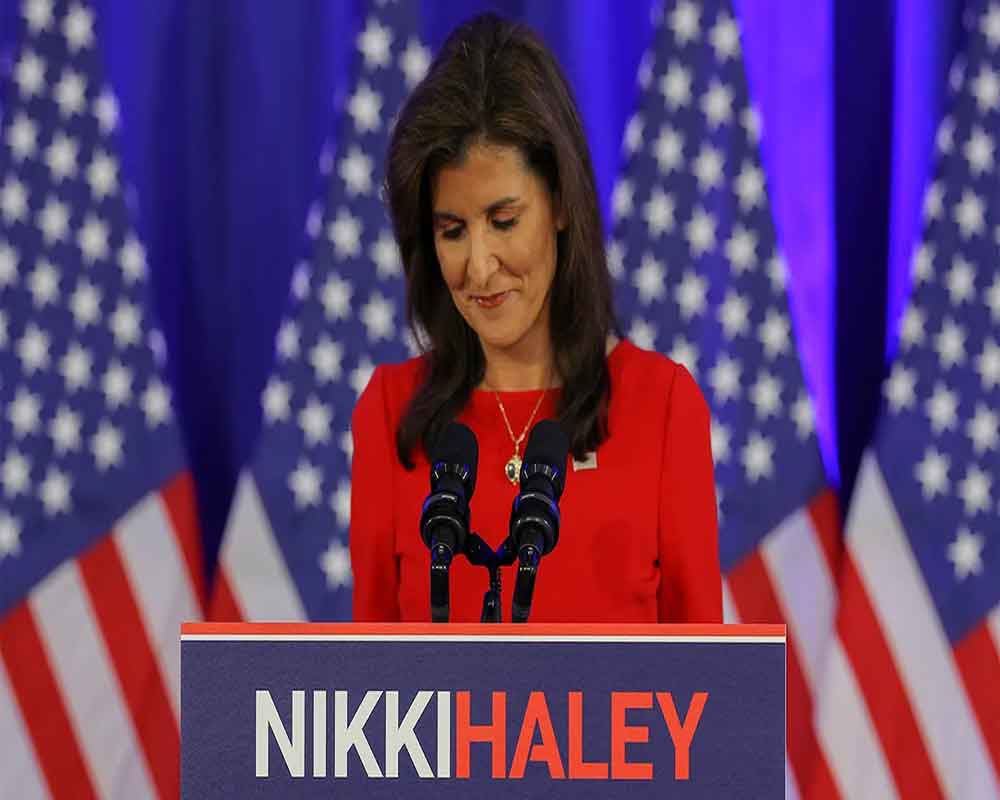 Indian-American Republican politician Nikki Haley endorses Donald Trump
