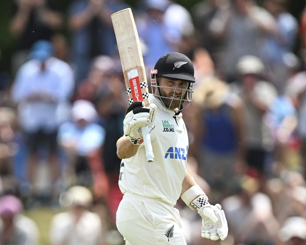 Kane Williamson scores 93 and New Zealand 319-8 on 1st day of 1st test against England