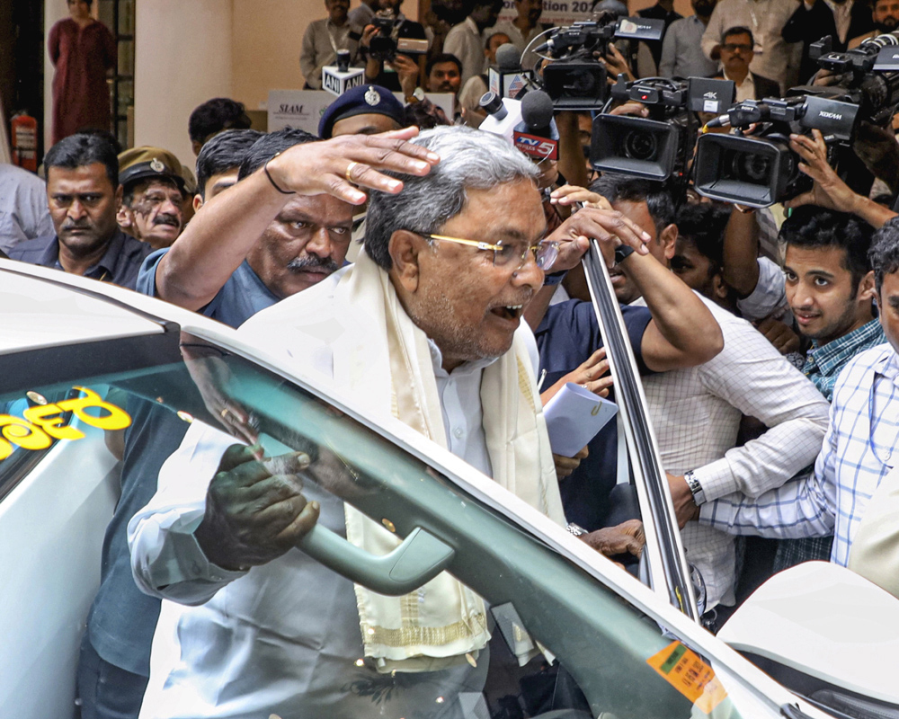 Karnataka CM Siddaramaiah appears before Lokayukta police for questioning in MUDA case