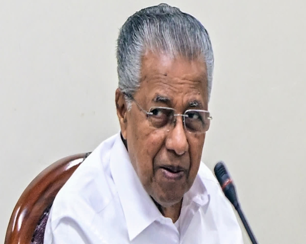 Kerala CM cautions against attempts to portray Narayana Guru as proponent of Sanatana Dharma