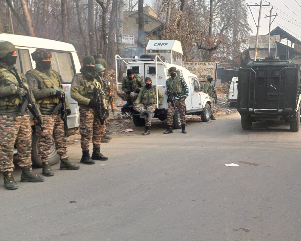 Kulgam encounter: Five terrorists killed, two security personnel injured