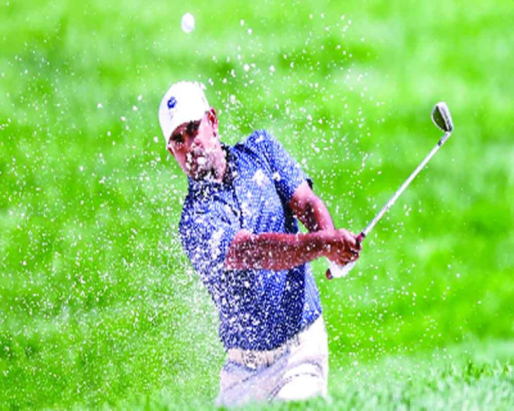 Lahiri slips to tied 12th at LIV Golf Individual  Championship