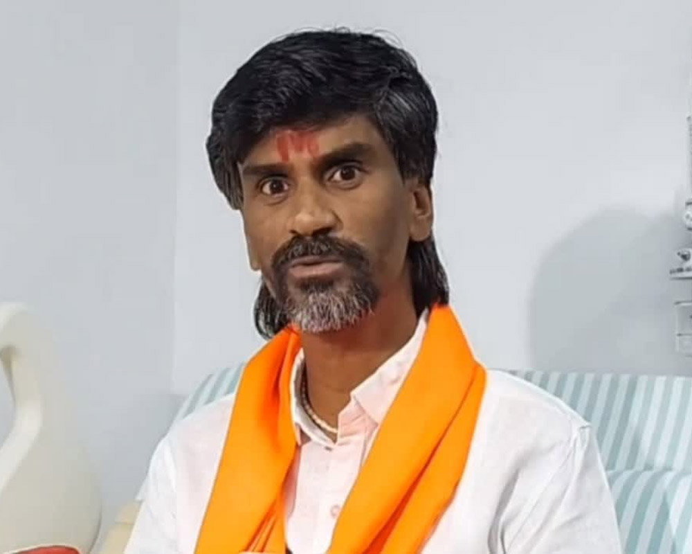 Maratha Quota Activist Jarange Withdraws His Indefinite Fast After 17 Days