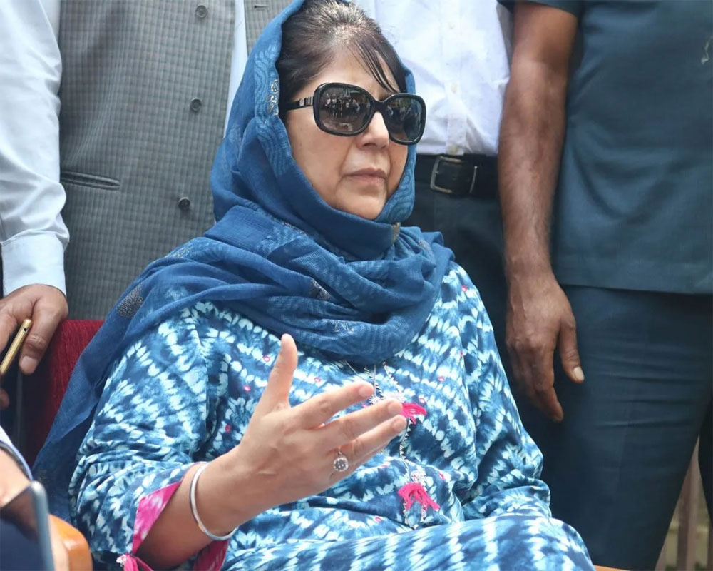 Mehbooba not to contest J-K polls