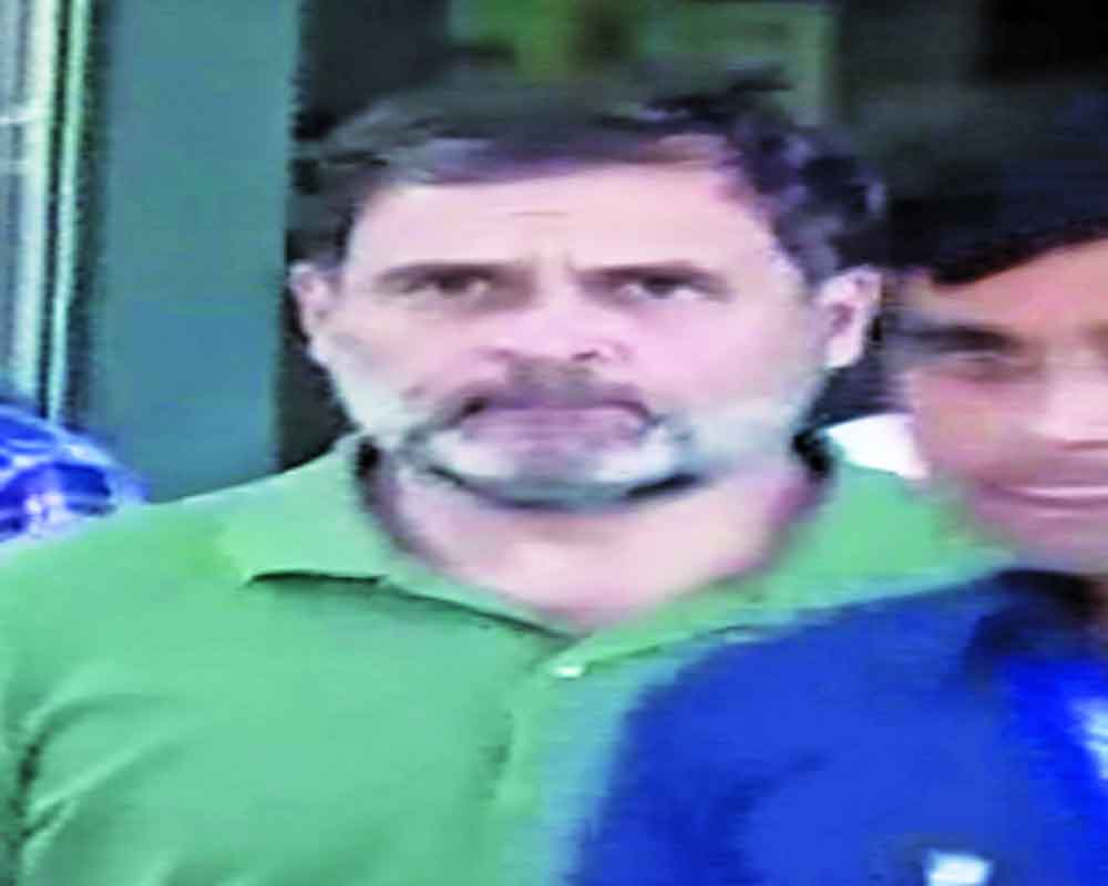 MLA to reward Rs 11 lakh to cut tongue of Rahul Gandhi