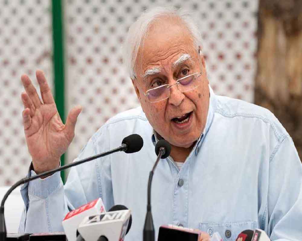 NEET row:Sibal demands probe by SC-appointed officials