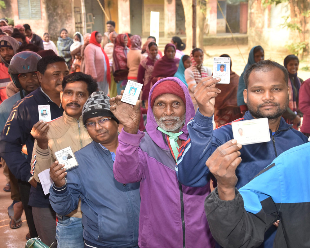 Nearly 48 pc voter turnout till 1 PM in final phase of Jharkhand assembly polls