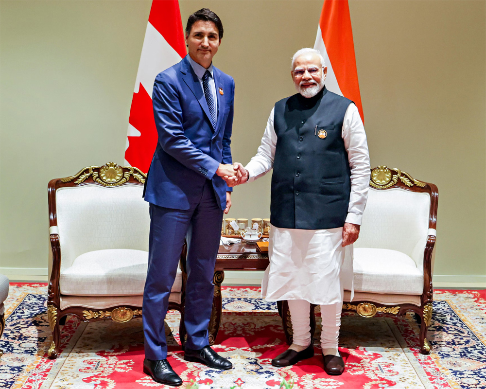 PM Modi meets Canadian counterpart Justin Trudeau at Laos