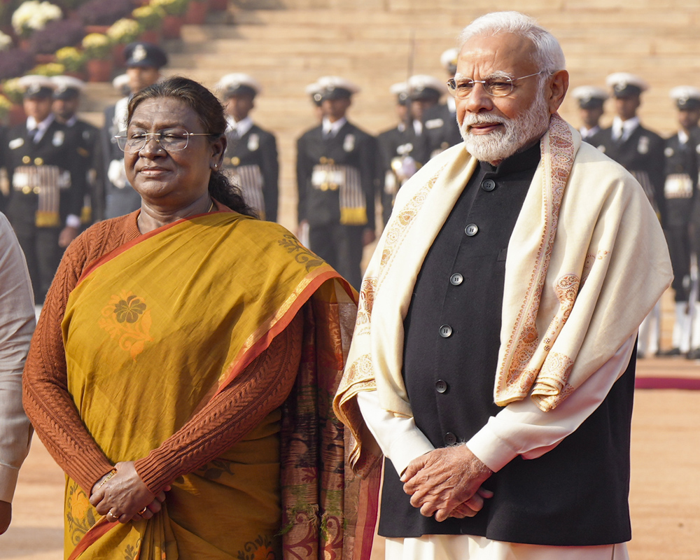 President Murmu, PM Modi pay homage to heroes of 1971 war