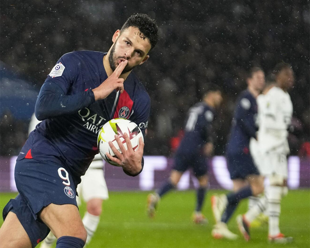 PSG needs stoppage-time penalty to draw with Rennes