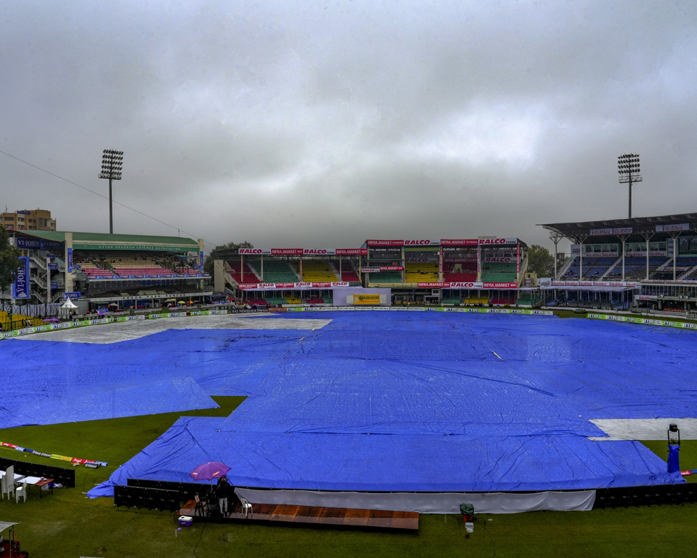 Rain washes out second day of Kanpur Test