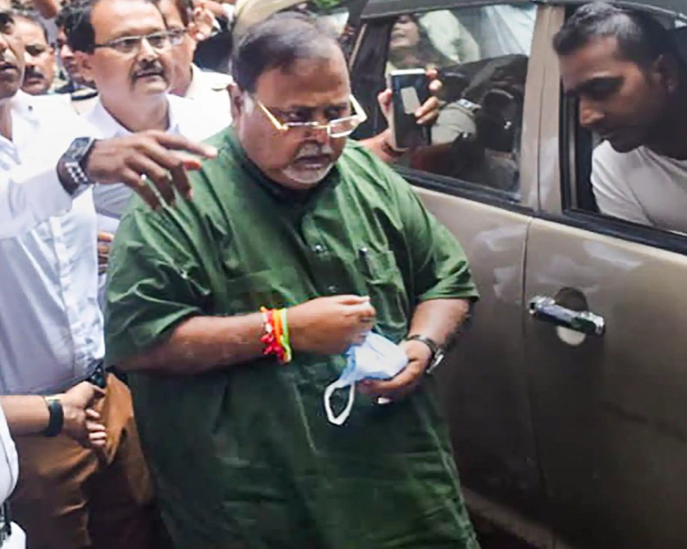 SC grants future bail to ex WB minister Partha Chatterjee in case related to cash-for-job scam