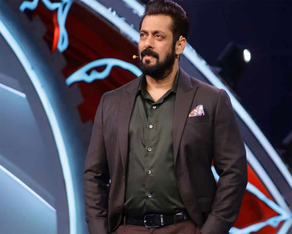 Sender of threat message seeking Rs 5 cr from Salman Khan now apologises