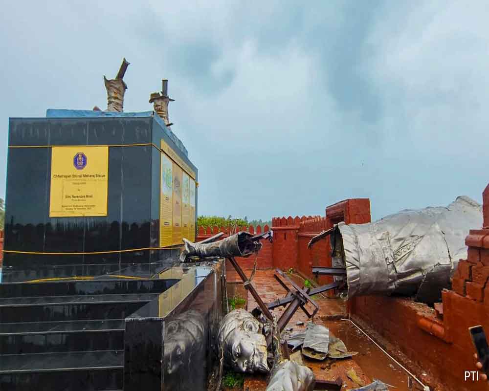 Shivaji statue collapse: Police custody till Sep 10 for two accused; rusted items used, court told