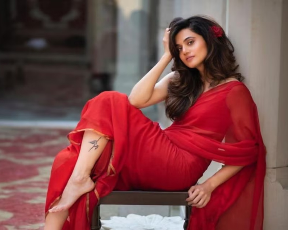 Taapsee Pannu starts shooting for 'Gandhari'