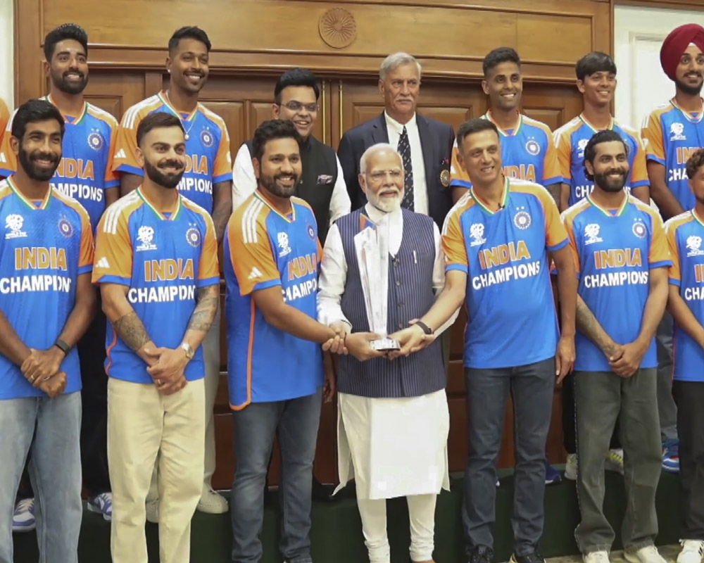 They're home: India's T20 world champs arrive in Delhi to fan frenzy; meet PM over breakfast