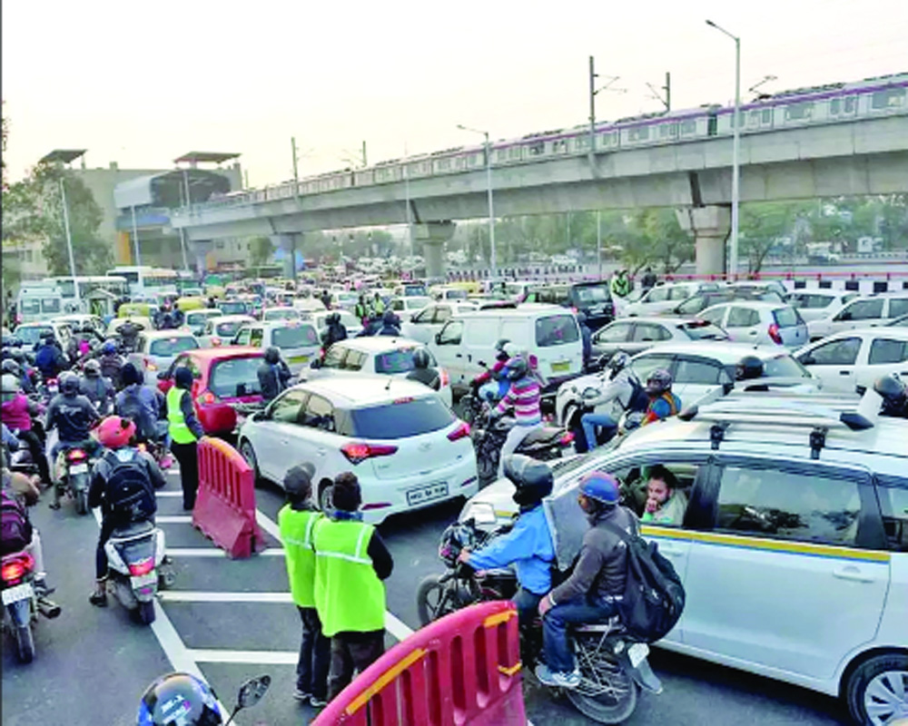 Traffic alert: Avoid Kalindi Kunj, congestion due to Delhi-Mumbai Expressway construction